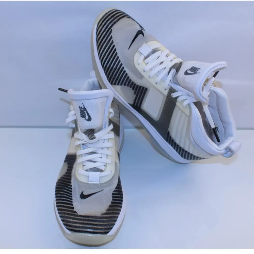 Nike LeBron Icon QS x John Elliott White Black Men’s Size 9 2018 AQ0114-100